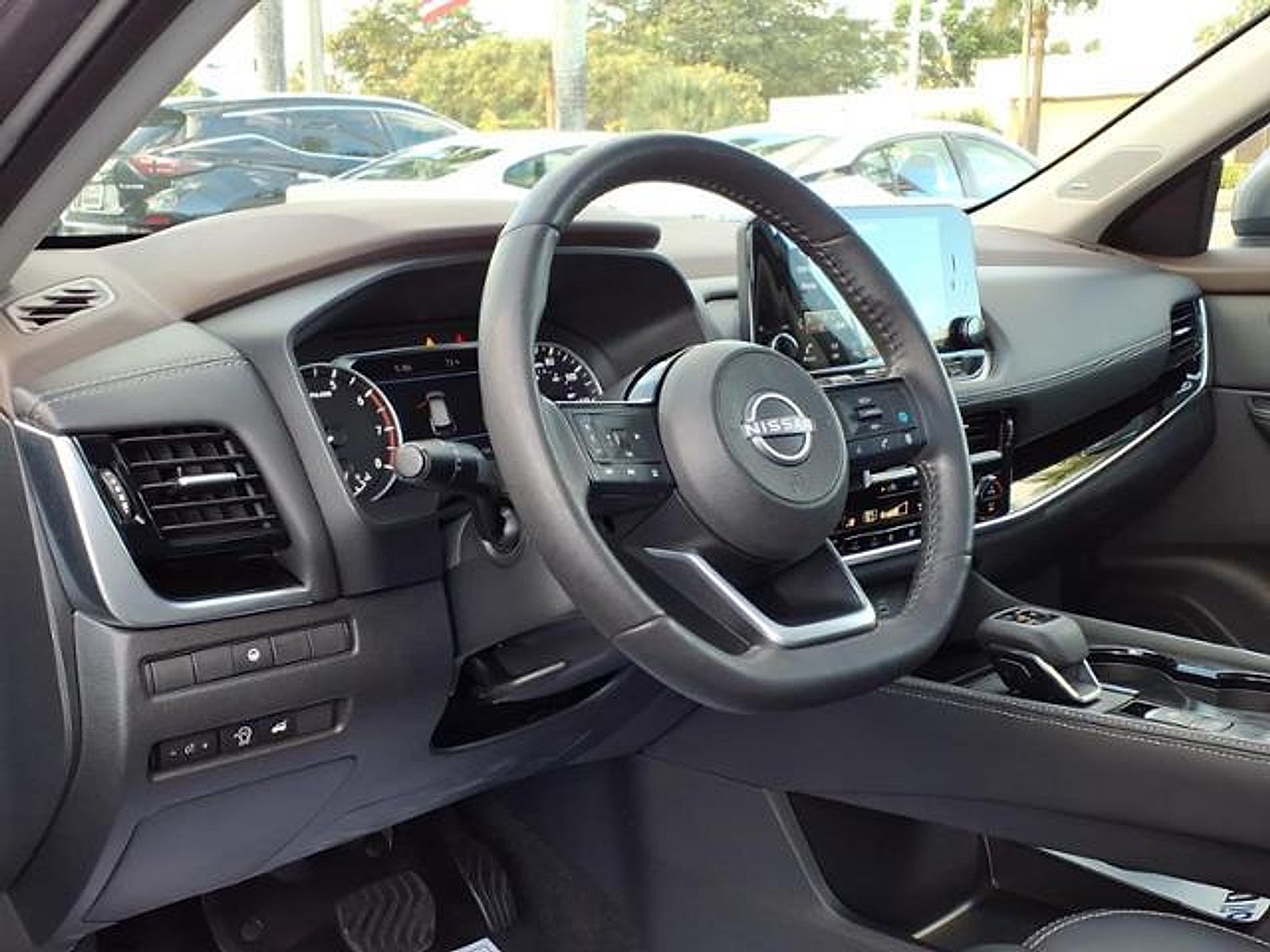 2023 Nissan Rogue SL FWD