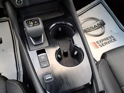 2023 Nissan Rogue SL FWD