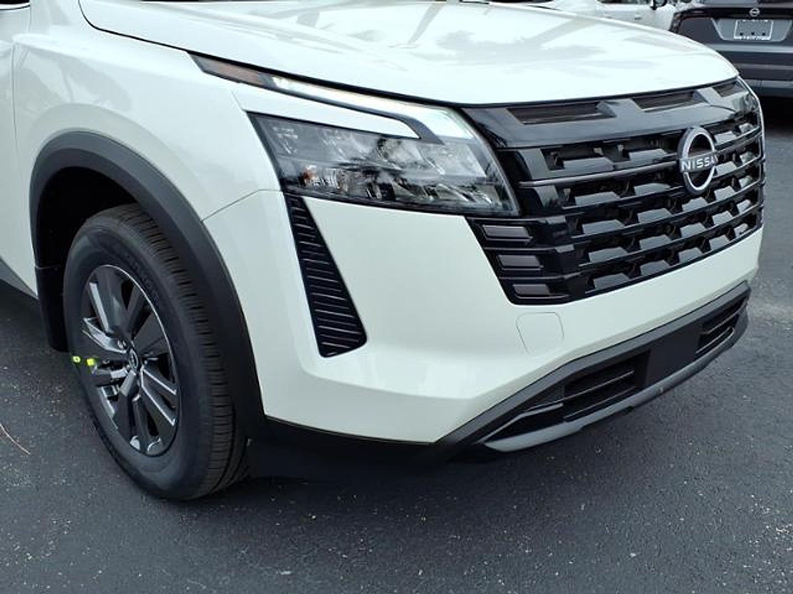 2026 Nissan Pathfinder S