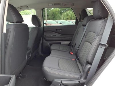 2026 Nissan Pathfinder S