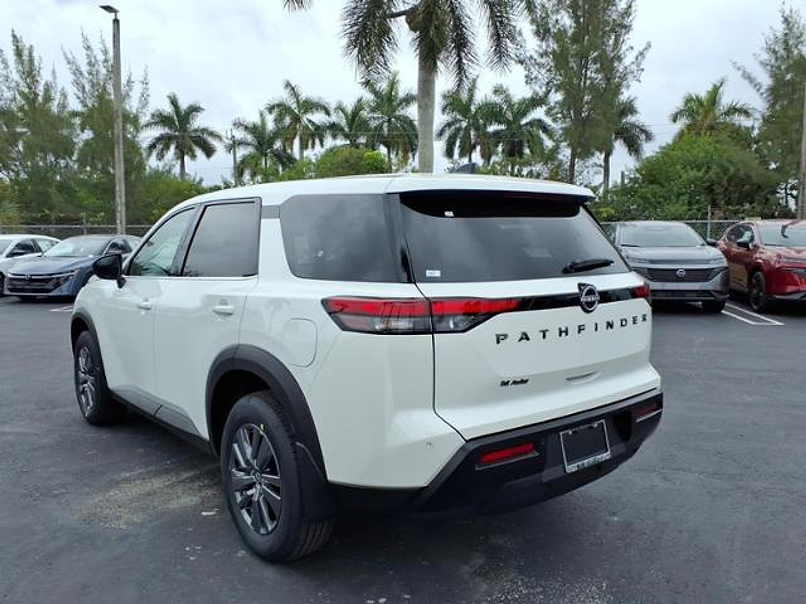 2026 Nissan Pathfinder S