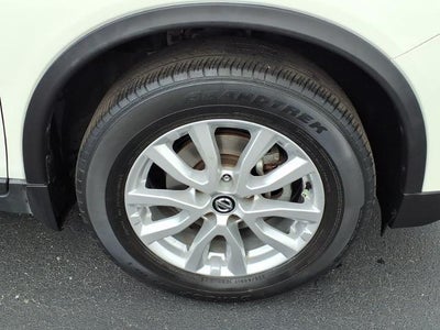 2020 Nissan Rogue SV FWD