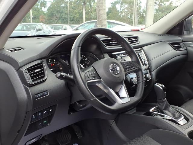 2020 Nissan Rogue SV FWD