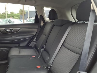 2020 Nissan Rogue SV FWD