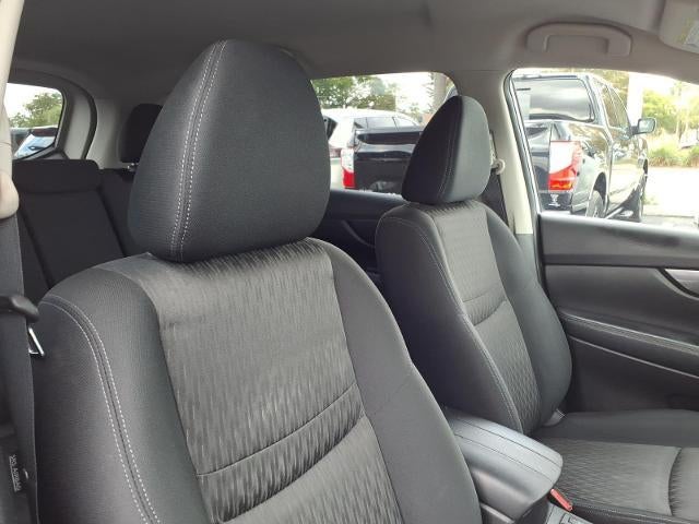 2020 Nissan Rogue SV FWD