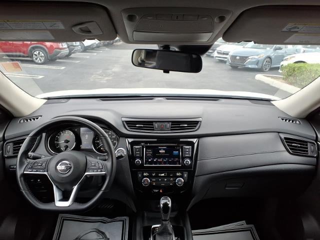 2020 Nissan Rogue SV FWD