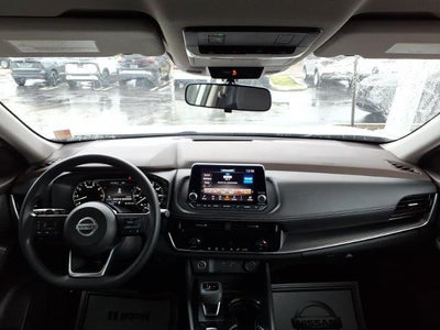 2021 Nissan Rogue SV FWD