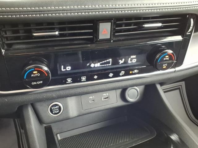 2021 Nissan Rogue SV FWD