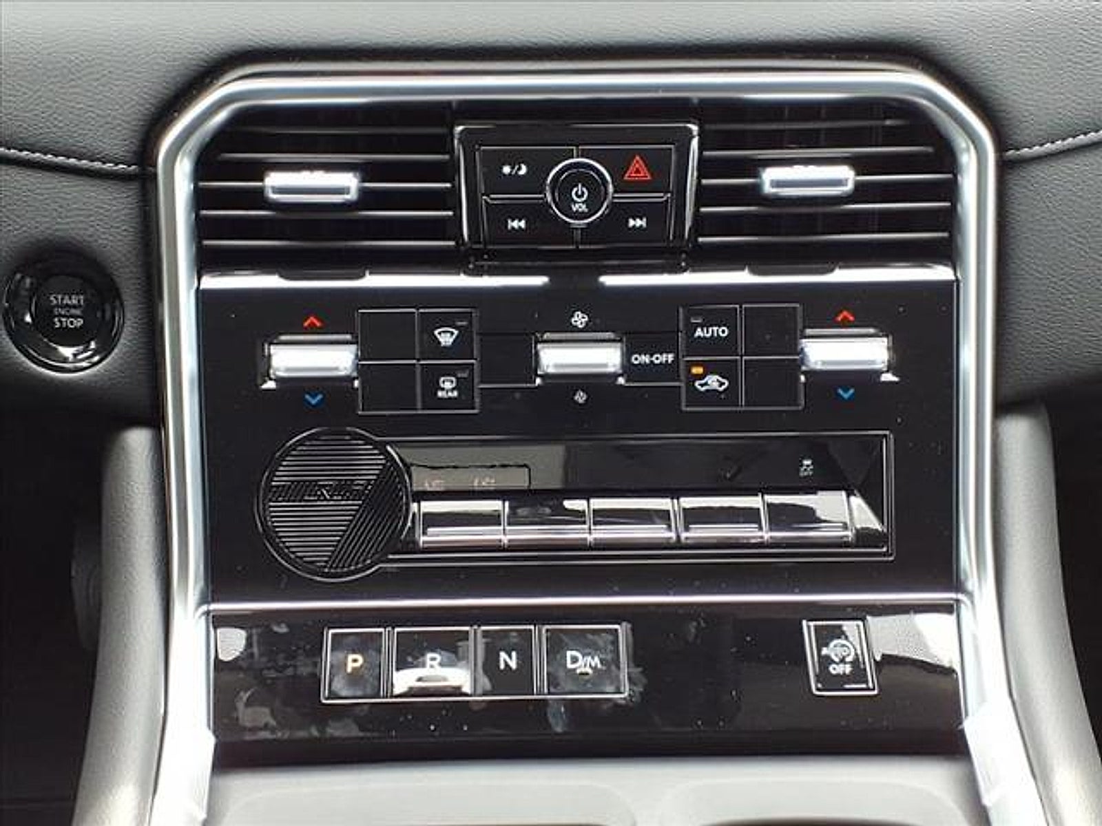 2026 Nissan Armada SV