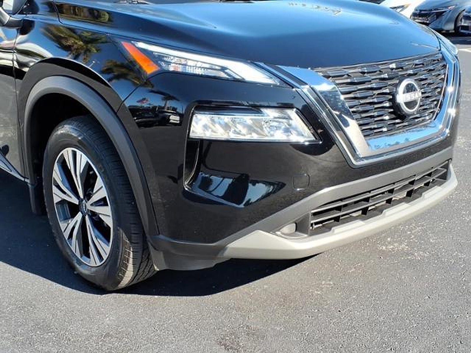 2022 Nissan Rogue SV FWD