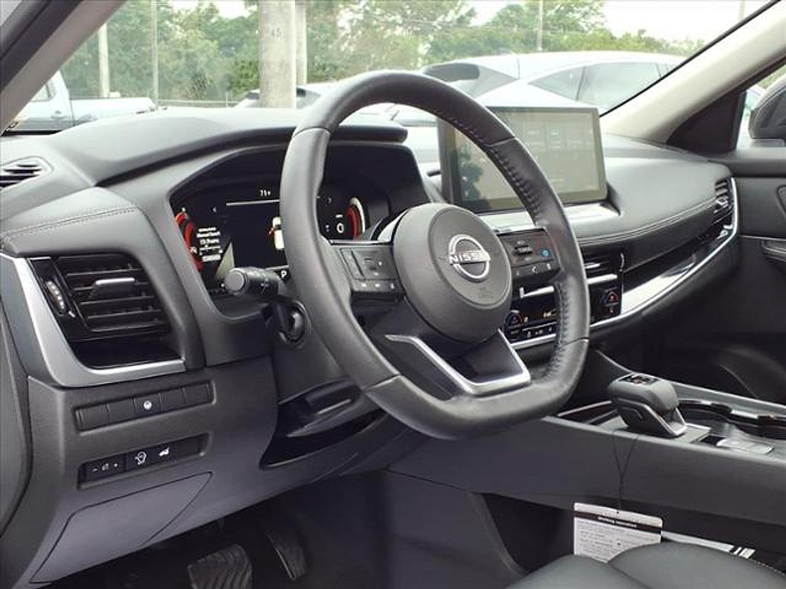 2024 Nissan Rogue SL