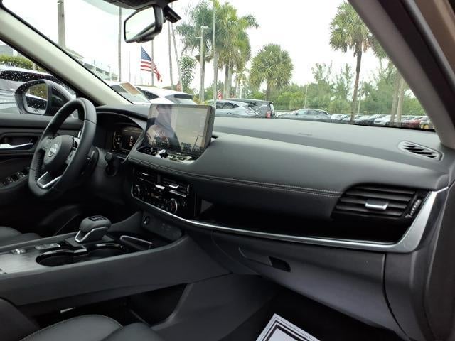 2024 Nissan Rogue SL FWD