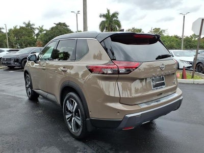 2024 Nissan Rogue SL FWD
