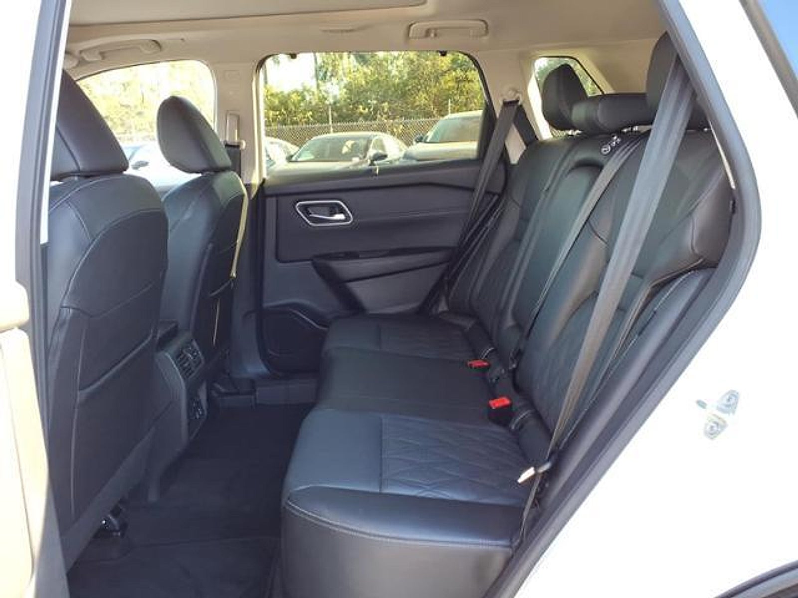 2024 Nissan Rogue Platinum FWD