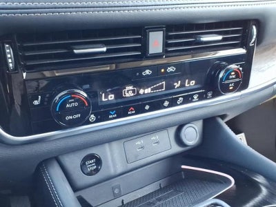 2024 Nissan Rogue Platinum FWD