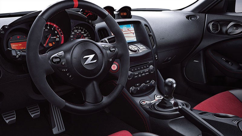 2019 Nissan 370Z Interior